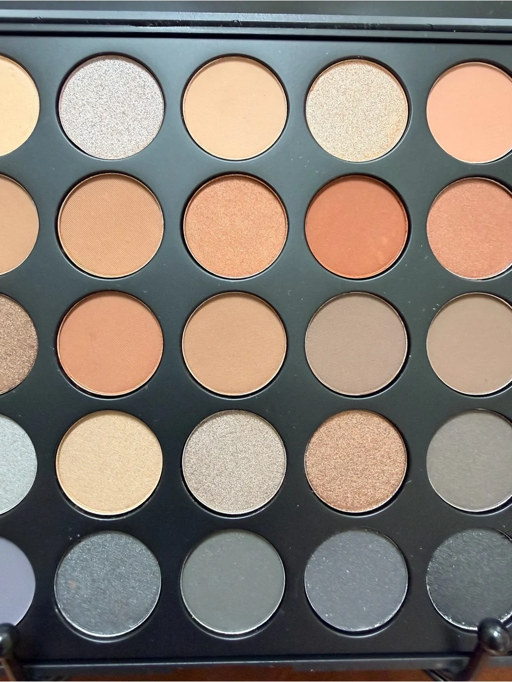 🔹New…. Morphe 35K (Good Karma) pan artistry eyeshadow palette.